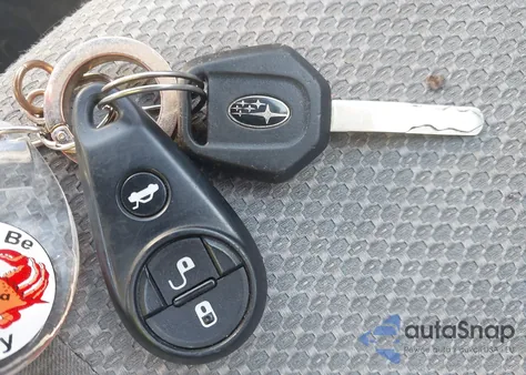 2011 Subaru Forester 2.5X Premium из США, поврежденный, VIN JF2SHBDC6BH744239